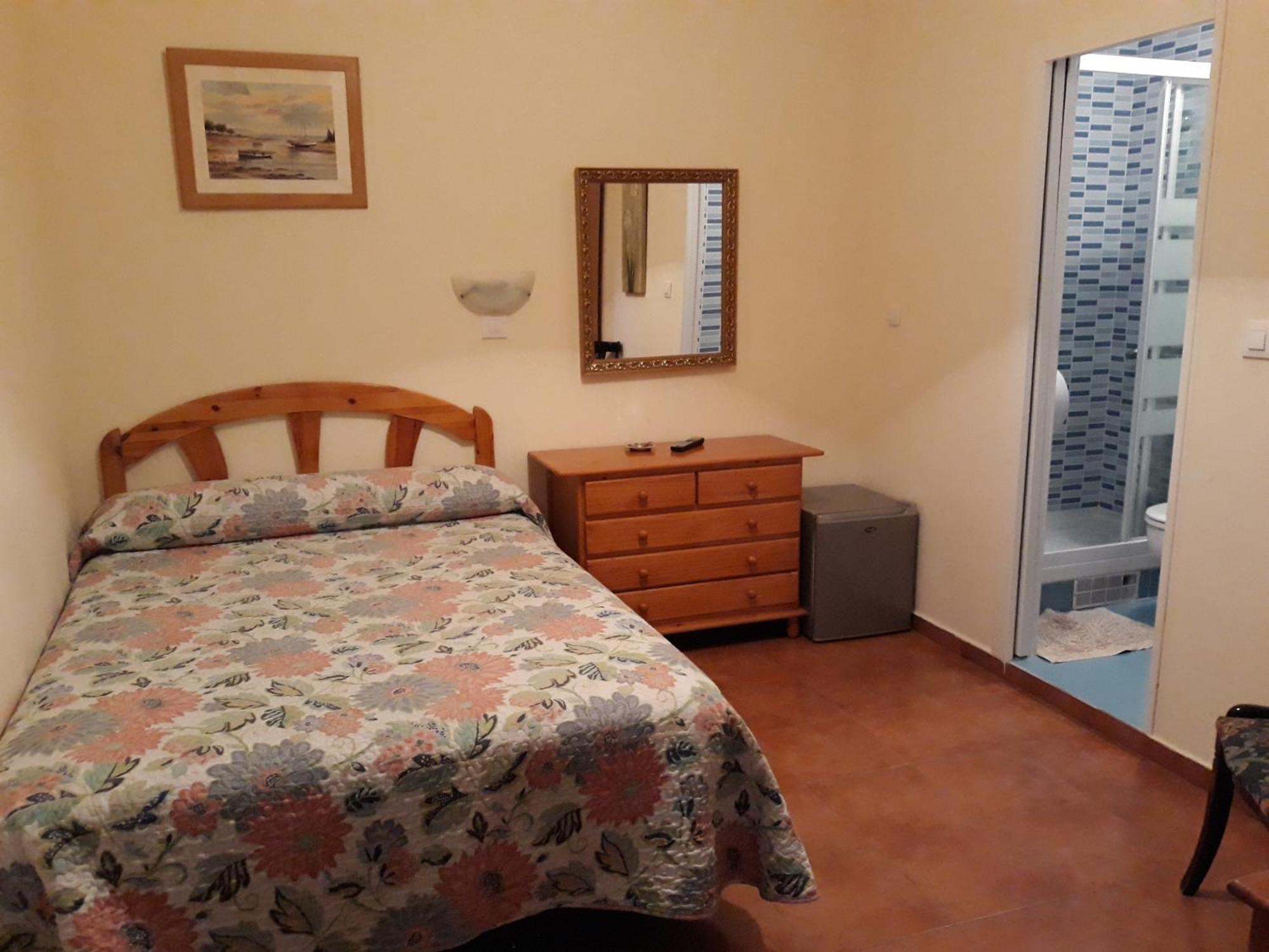 Hostal Fuentesol — Foto 3